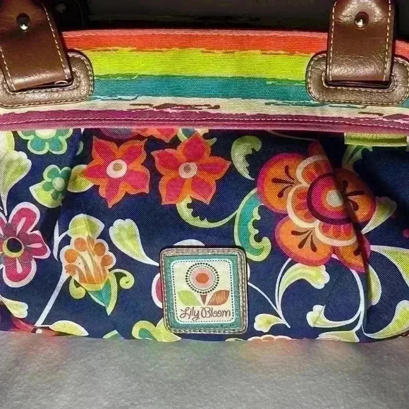 Lily Bloom Purse - Picture 2 of 10